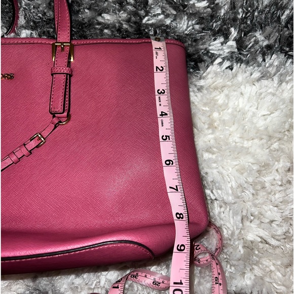 Michael Kors Fuschia Jet Set Leather Medium Tote - Picture 7 of 8